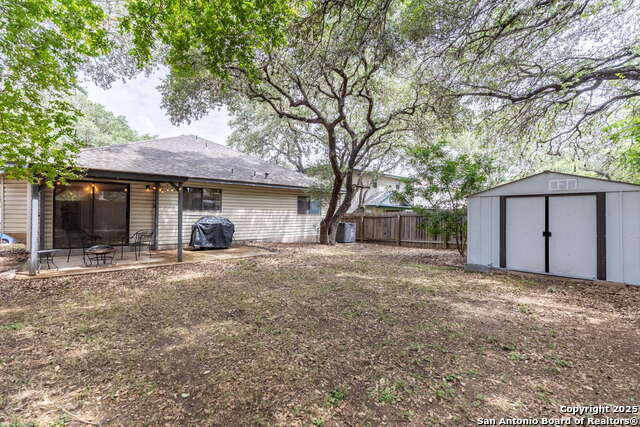 Image 26 of 28 For 6406 Maverick Oak