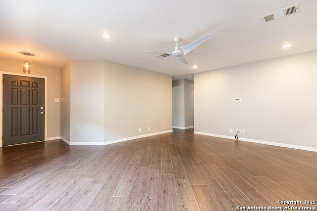 Image 6 of 28 For 6406 Maverick Oak
