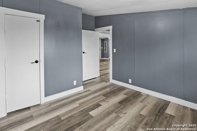 Image 20 of 27 For 154 Oak Lawn