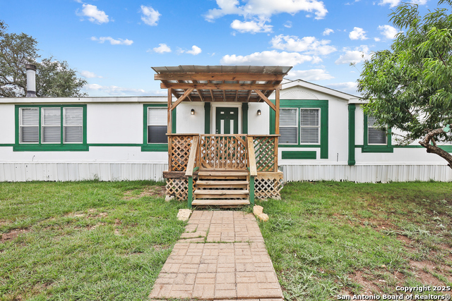 Image 4 of 27 For 154 Oak Lawn