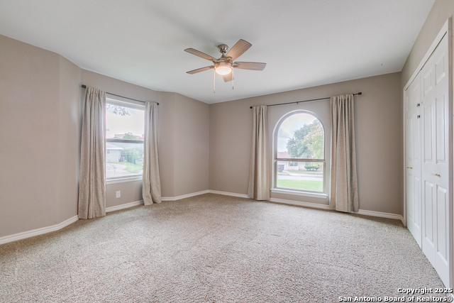 Listing photo id 16 for 8711 Dudley Drive