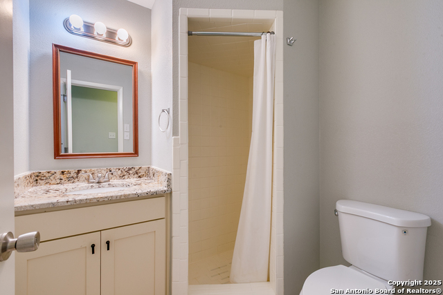 Listing photo id 20 for 8711 Dudley Drive