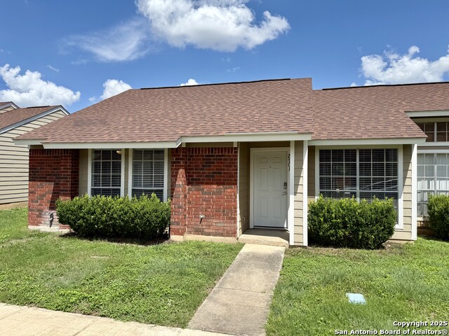 Listing photo id 1 for 9140 Timber Path 2901