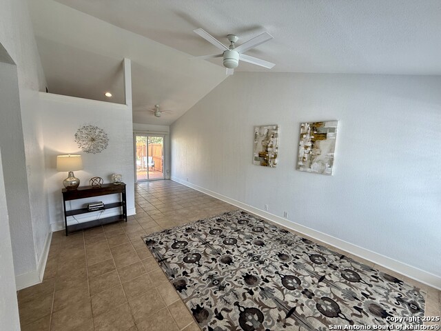Listing photo id 6 for 9140 Timber Path 2901