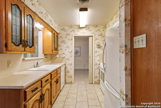 Listing photo id 13 for 4107 Tallulah