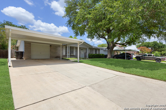 Listing photo id 37 for 4107 Tallulah