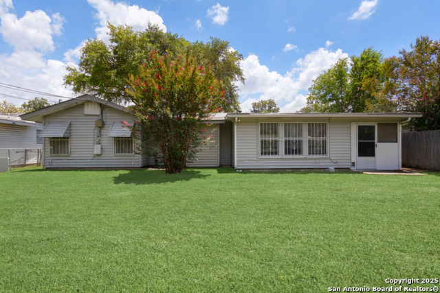 Listing photo id 44 for 4107 Tallulah