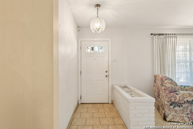 Listing photo id 4 for 4107 Tallulah