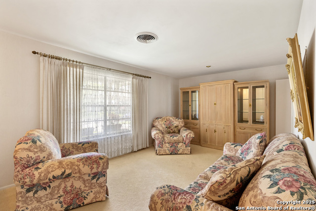 Listing photo id 6 for 4107 Tallulah