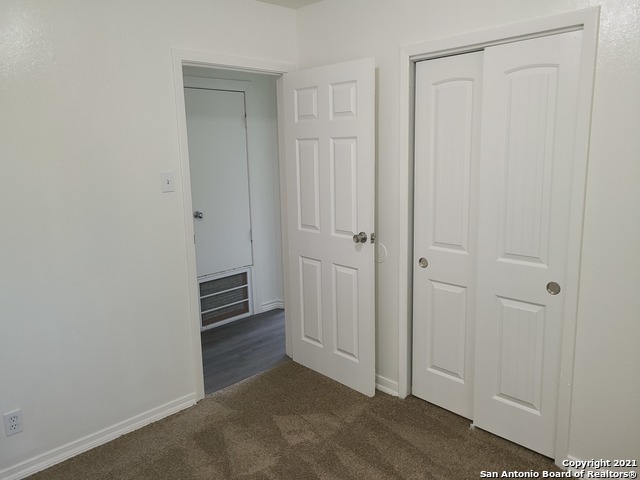 Image 24 of 28 For 4406 Desert View Dr