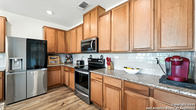 Image 10 of 37 For 354 Deer Crest