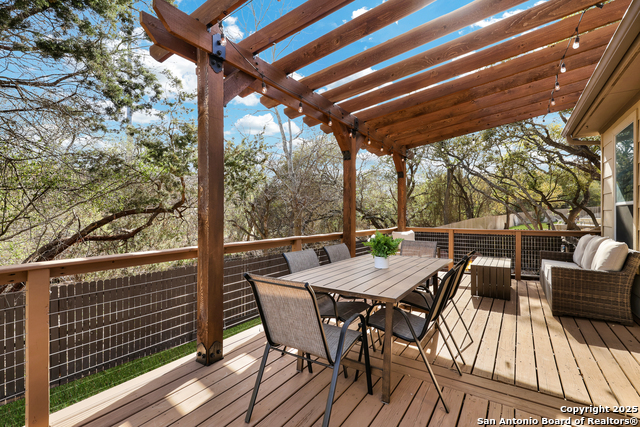 Listing photo id 30 for 8211 Brightstone