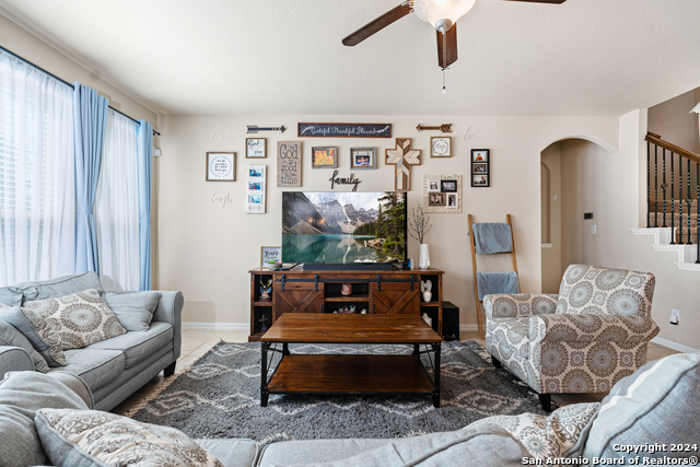 Image 10 of 44 For 14438 Palomino Pl