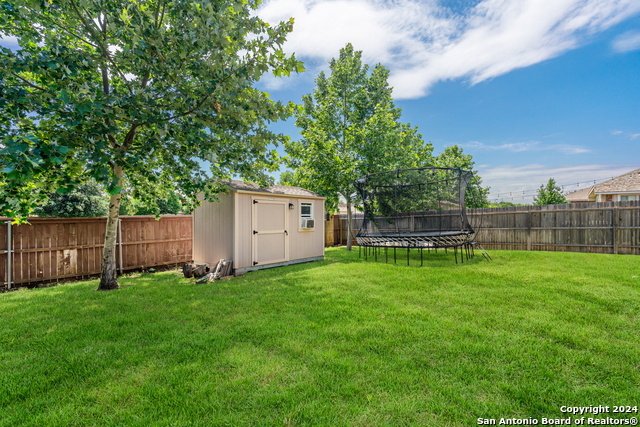 Image 35 of 44 For 14438 Palomino Pl