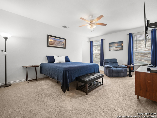 Listing photo id 25 for 220 Shadow Terrace