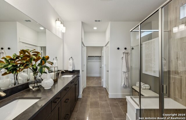 Image 11 of 16 For 2151 Pinyon Dr