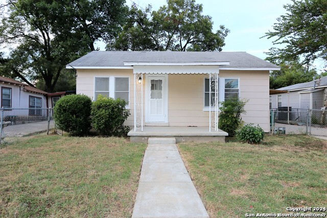 Details for 1135 Gladstone, San Antonio, TX 78225