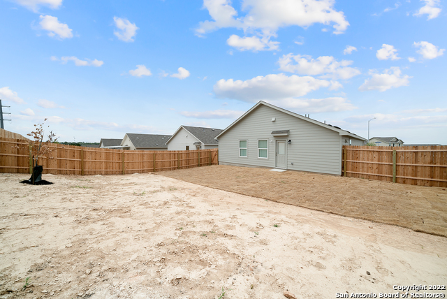 Image 28 of 31 For 5531 Elm Valley Dr