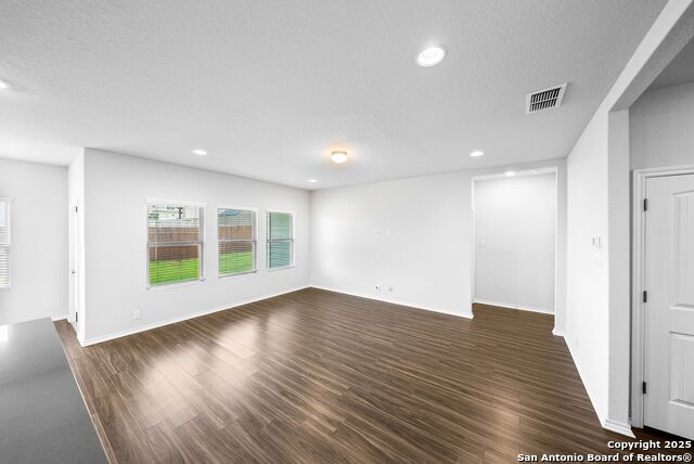 Image 11 of 33 For 6723 Shiraz Way