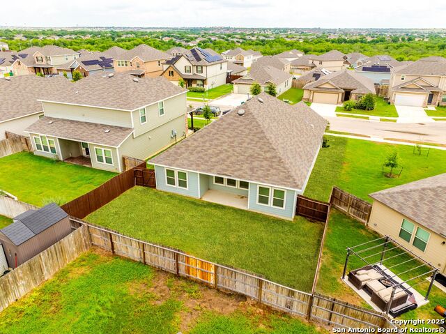 Image 31 of 33 For 6723 Shiraz Way