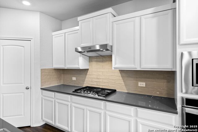 Image 5 of 33 For 6723 Shiraz Way