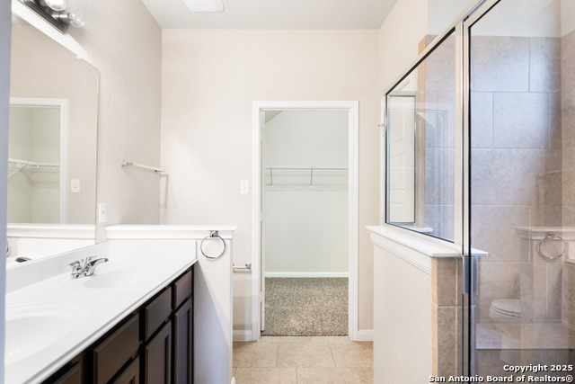 Listing photo id 12 for 15127 Pandion