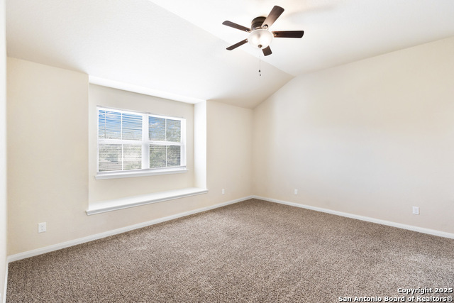 Listing photo id 17 for 15127 Pandion