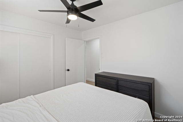 Listing photo id 20 for 806 Northstar Dr