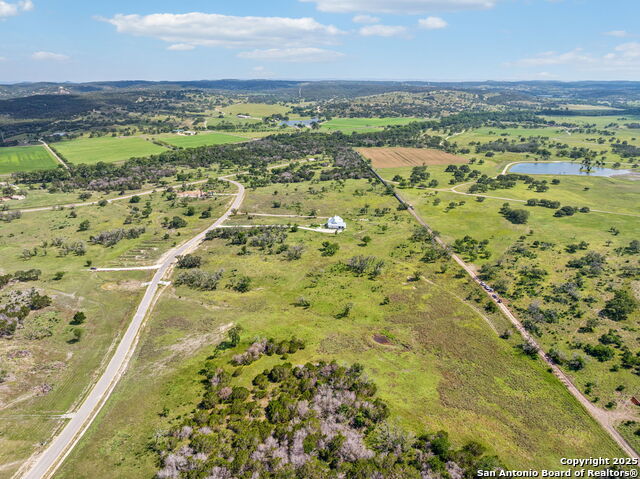 Listing photo id 18 for 000 Seep Springs Drive