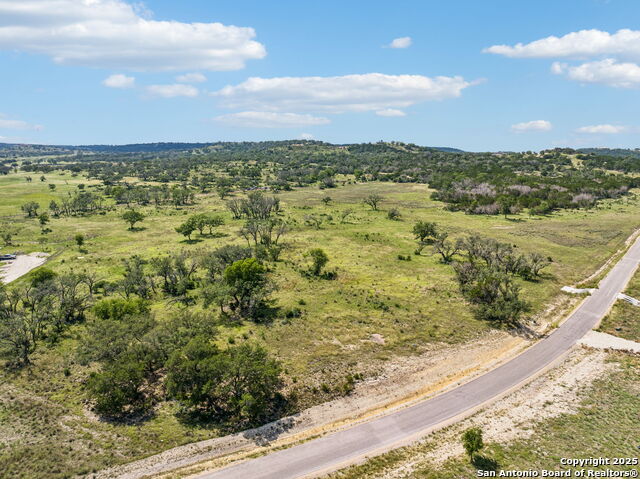 Listing photo id 6 for 000 Seep Springs Drive