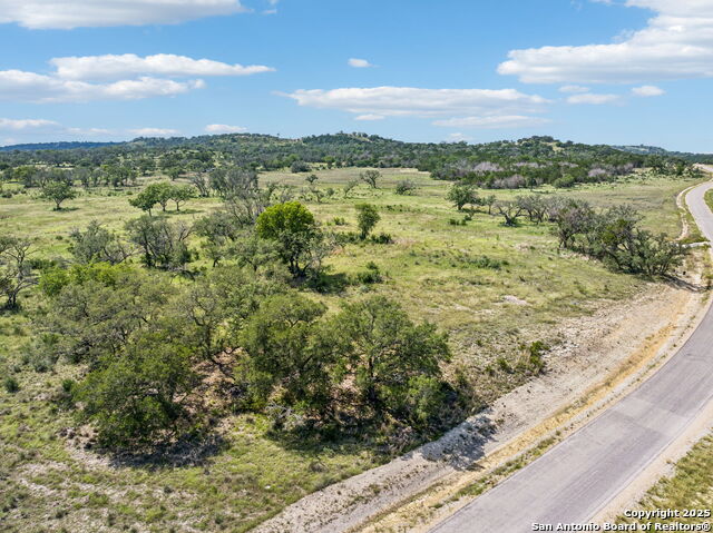 Listing photo id 7 for 000 Seep Springs Drive