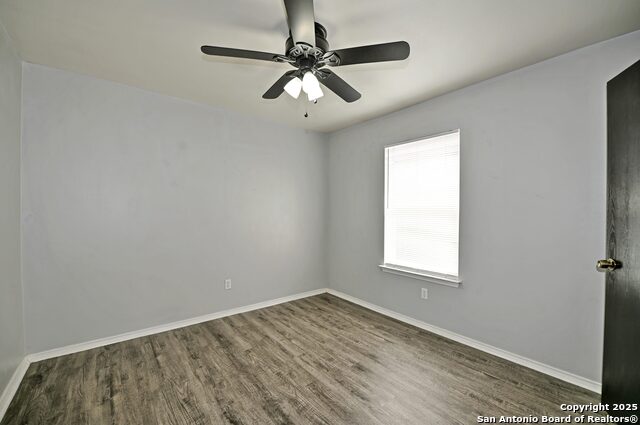Listing photo id 20 for 8155 Heights Valley