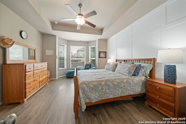 Listing photo id 18 for 9743 Monken  