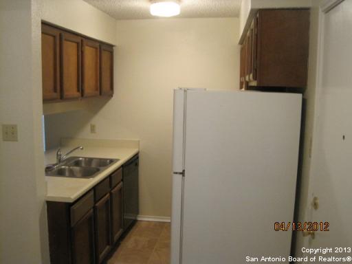 Image 8 of 21 For 5515 Lochmoor  2