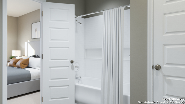 Image 17 of 29 For 8806 Black Oak Drive