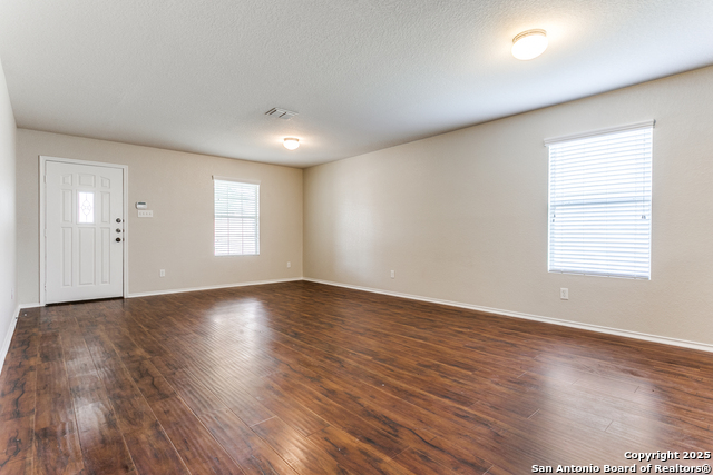 Listing photo id 2 for 16210 Rosebud Vista