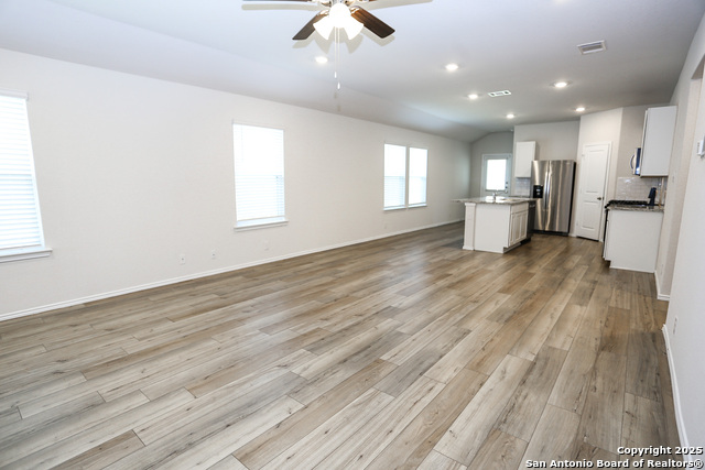 Image 6 of 26 For 4207 Claystone