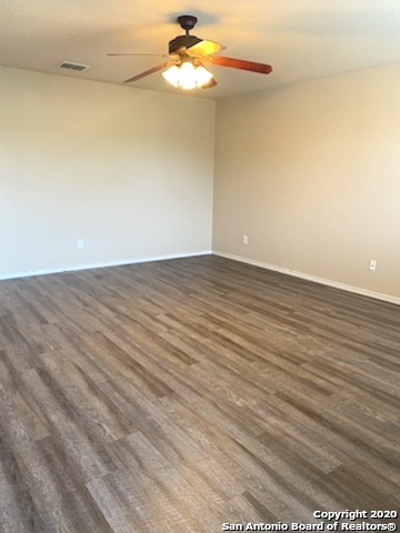 Image 15 of 21 For 451 Dolly Dr