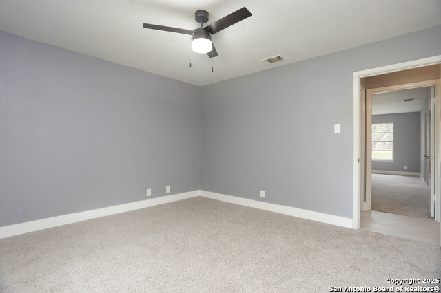 Listing photo id 21 for 10507 Luzon Dr