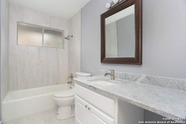 Listing photo id 25 for 10507 Luzon Dr