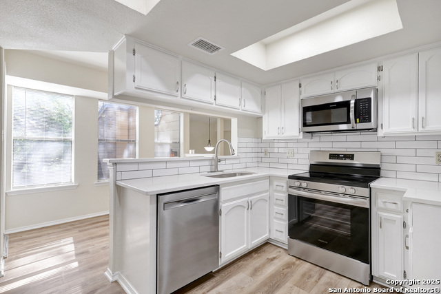 Details for 9326 Whisper Pt, San Antonio, TX 78240