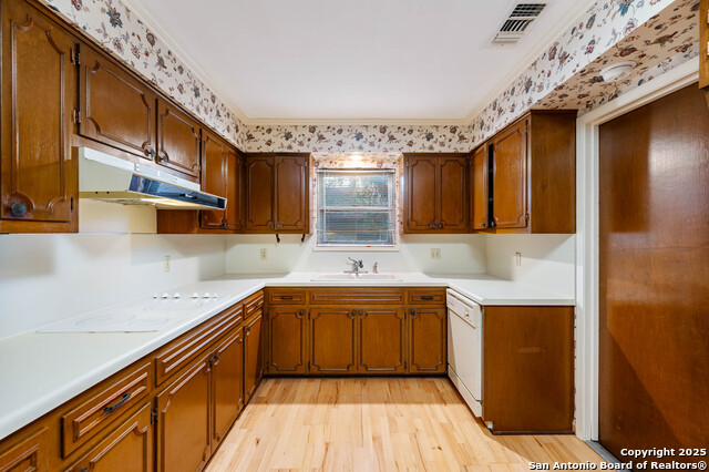 Image 10 of 29 For 5645 Parkcrest