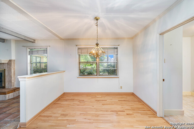 Image 12 of 29 For 5645 Parkcrest