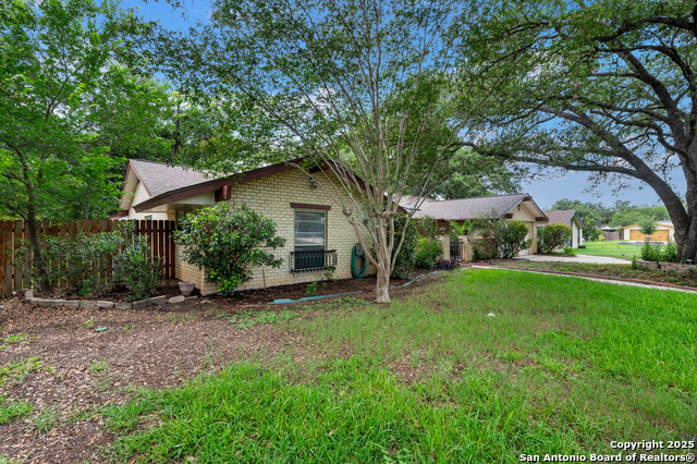 Image 5 of 29 For 5645 Parkcrest