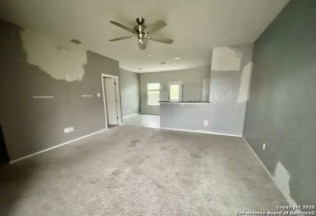 Listing photo id 0 for 7514 Overview Pl