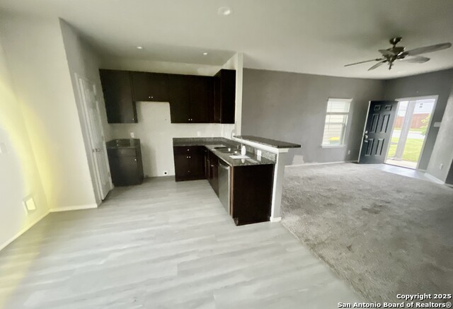 Listing photo id 1 for 7514 Overview Pl