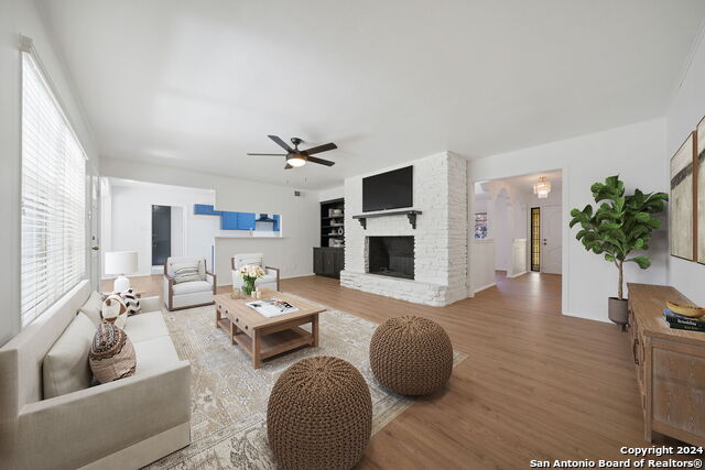 Details for 702 Fawndale, Windcrest, TX 78239