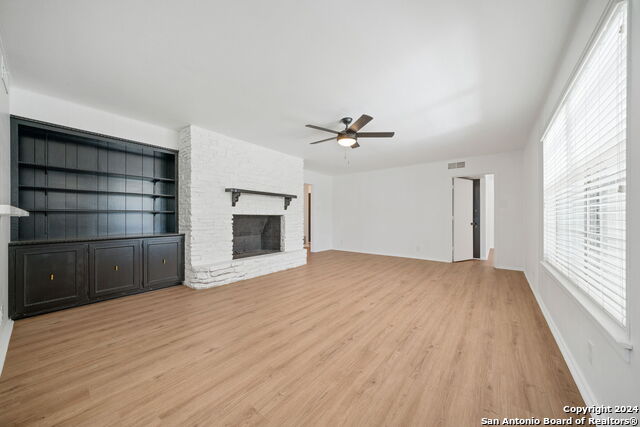 Image 10 of 38 For 702 Fawndale