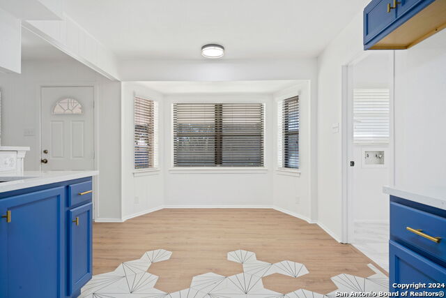 Image 13 of 38 For 702 Fawndale