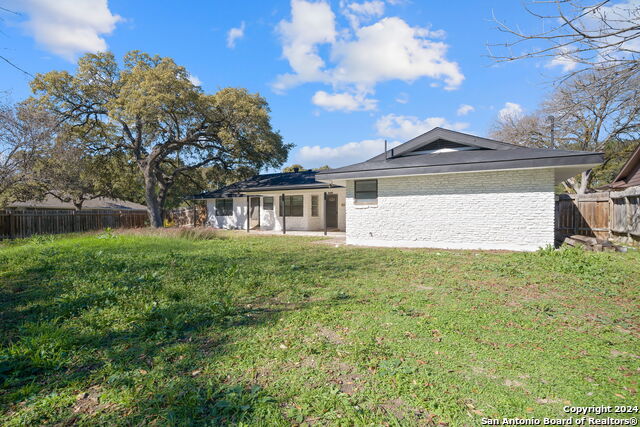 Image 36 of 38 For 702 Fawndale